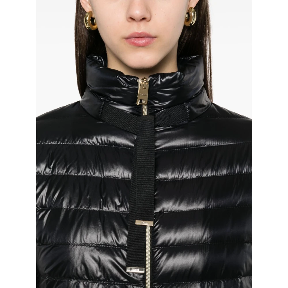 Herno Zwarte Zip Jas met Trekkoordzakken en Lange Mouwen Black Dames