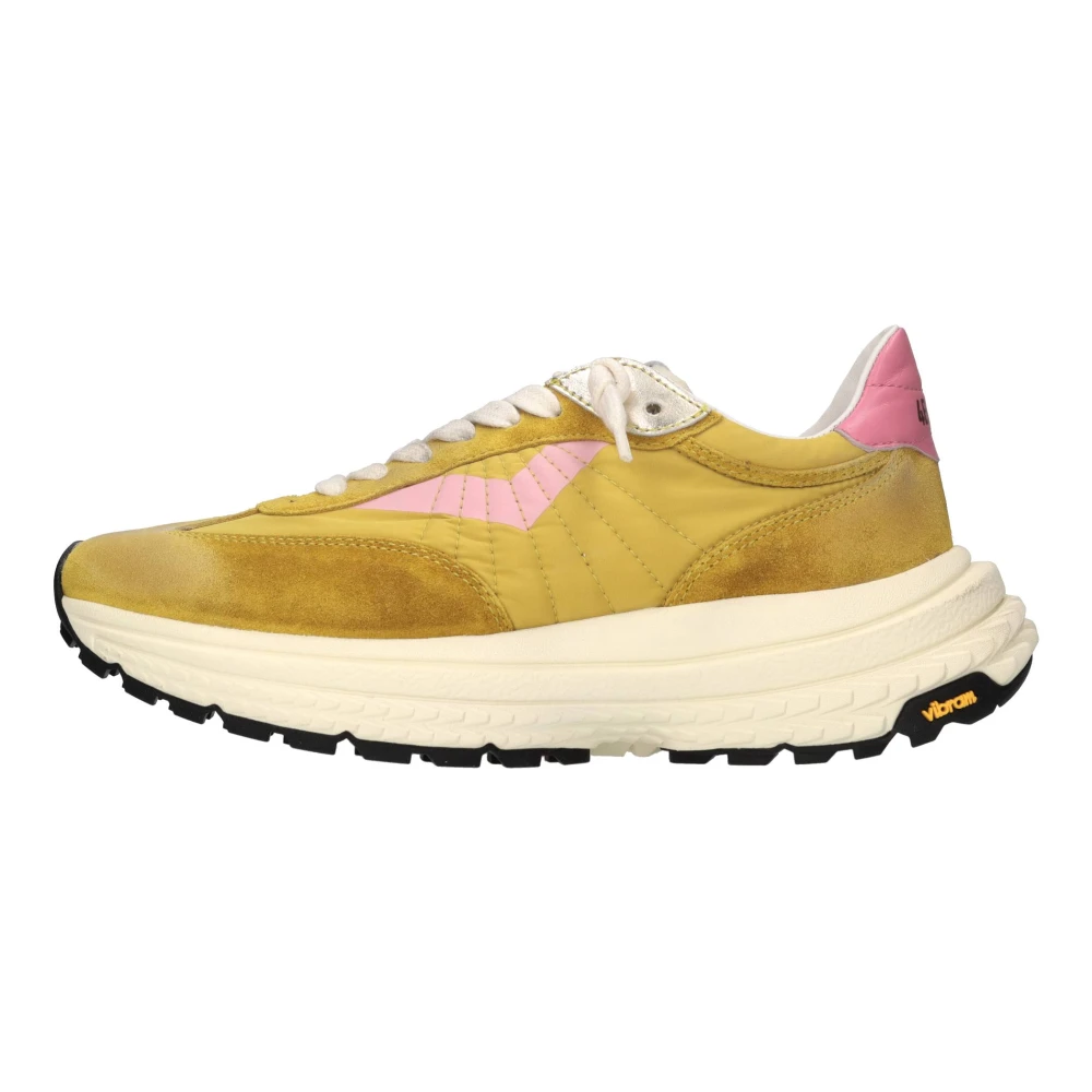 4B12 Race D02 Sneakers Dames Schoenen Geel