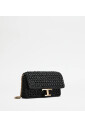 sacs-noirs-avec-details-en-cuir
