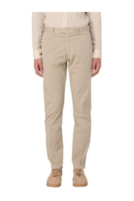 military-inspired-cotton-trousers