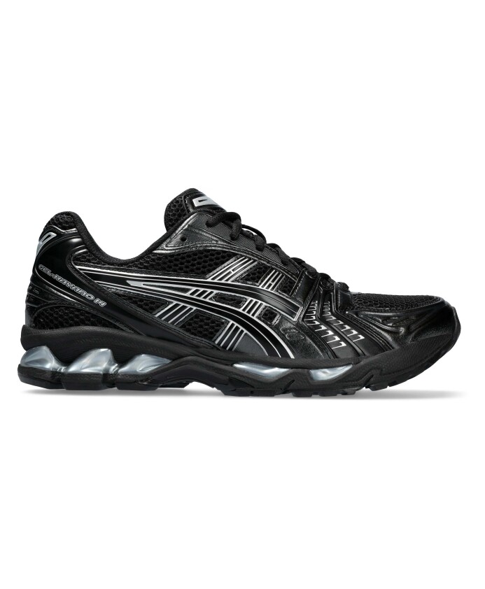 chaussures-plates-noires