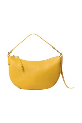 leather-shoulder-bag-in-black