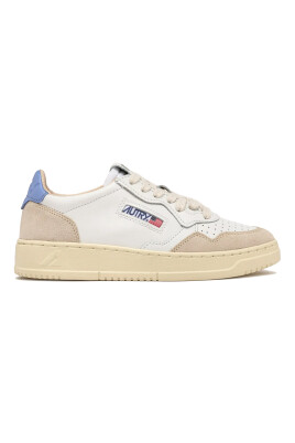 sneakers-medalist-basses-en-blanc-et-bleu-fonce