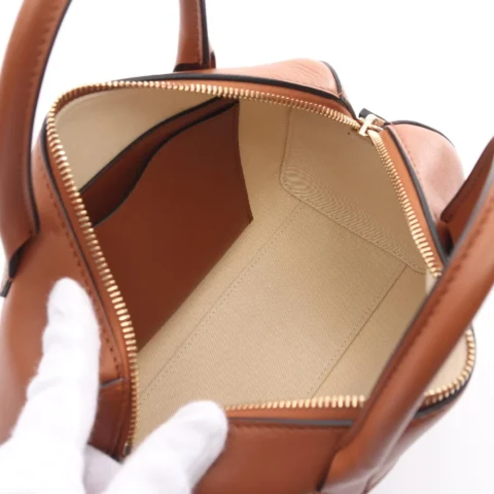 Valentino Vintage Pre-owned Leather handbags Brown Dames