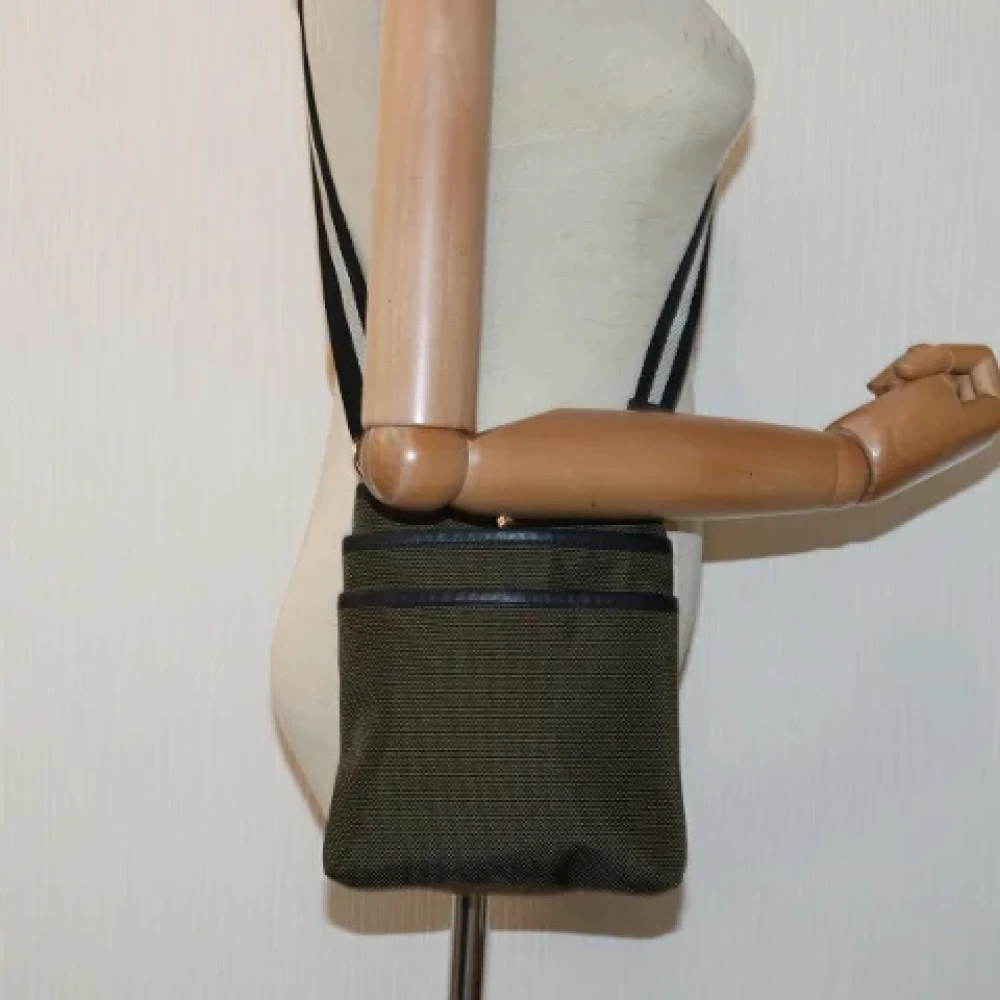 Bally Pre-owned Fabric shoulder-bags Green Dames