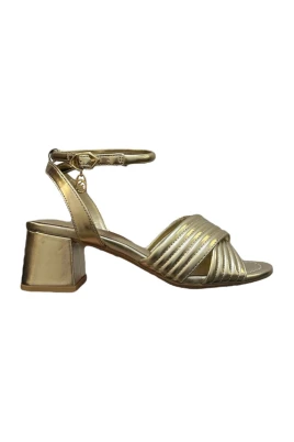 Guld Högklackade Sandaler