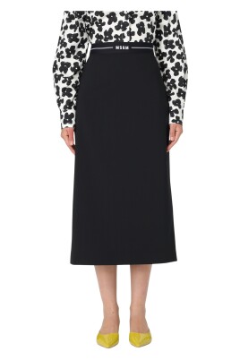 jupe-elegante-pour-femmes