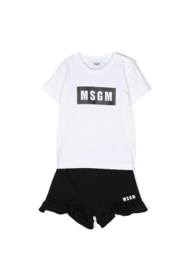 collection-de-t-shirts-et-polos-elegants