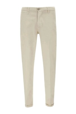 beige-stylish-trousers-for-men