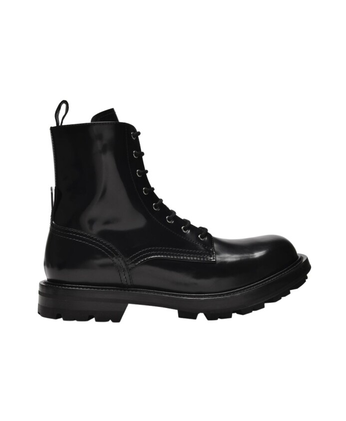 laced-boots-in-black-patent-leather