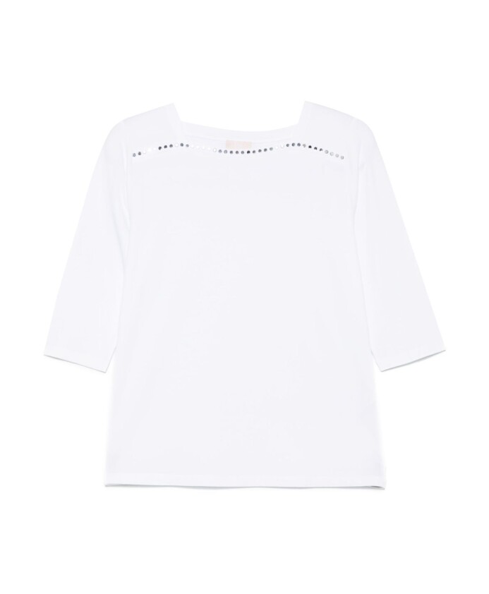 t-shirts-et-polos-blancs-a-col-carre