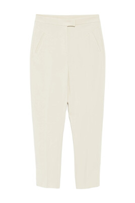 beige-capri-cigarette-bukser