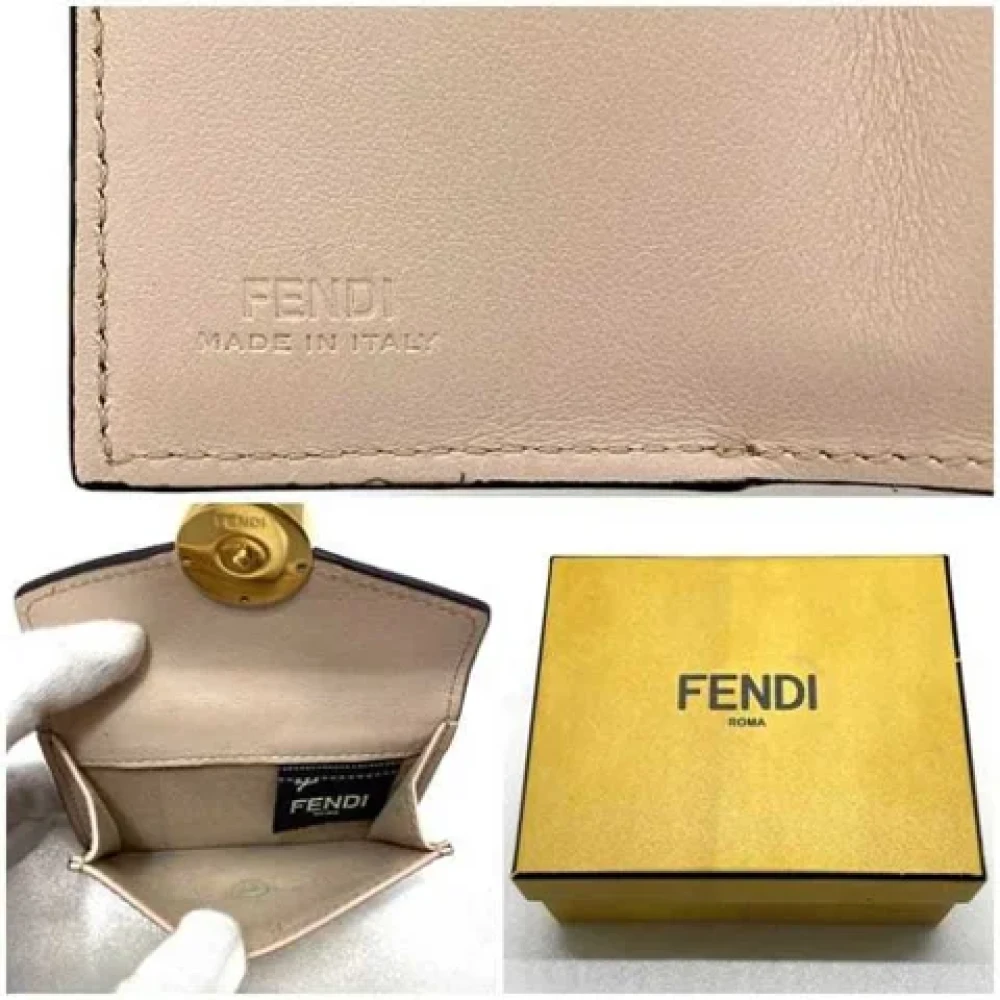 Fendi Vintage Pre-owned Leather wallets Beige Dames