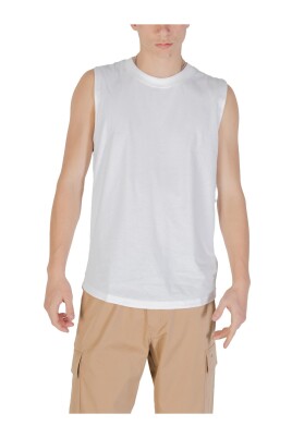 white-cotton-undershirt