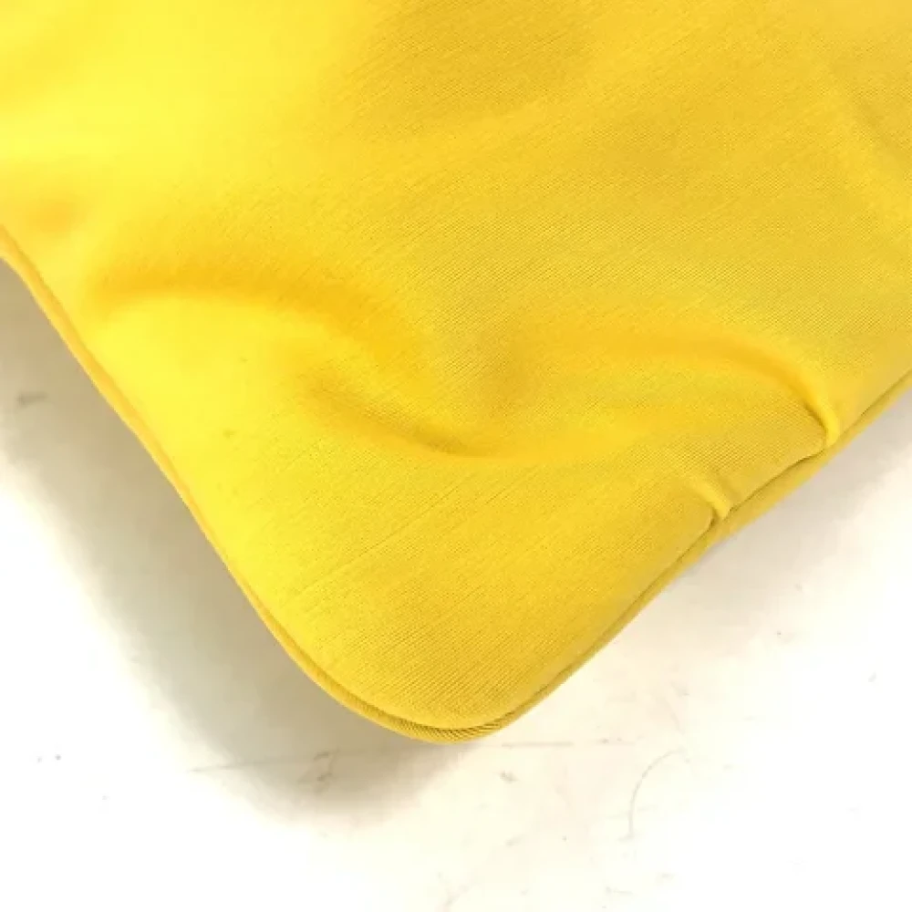 Hermès Vintage Pre-owned Fabric clutches Yellow Dames