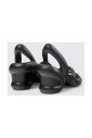 sandales-plates-noires-en-caoutchouc-sculpte