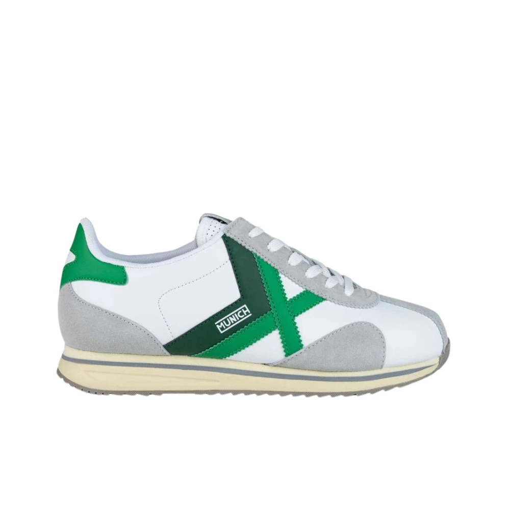 Shoes > Sneakers - - Munich - Modalova