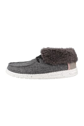 fold-stitch-cozy-laced-shoes