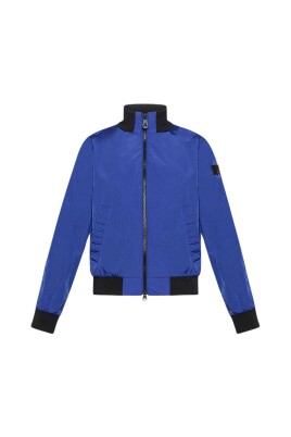 essential-sporty-jacket