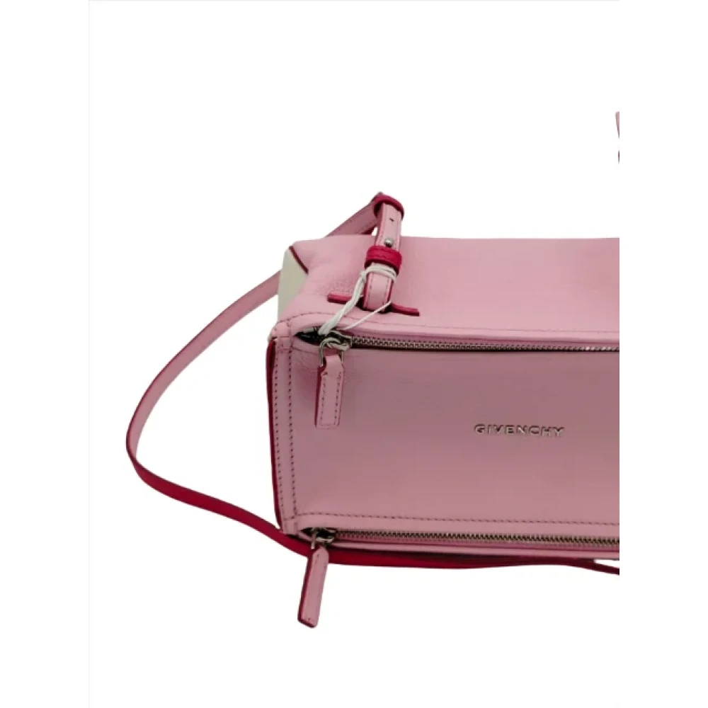 Givenchy Pre-owned Leather shoulder-bags Pink Dames