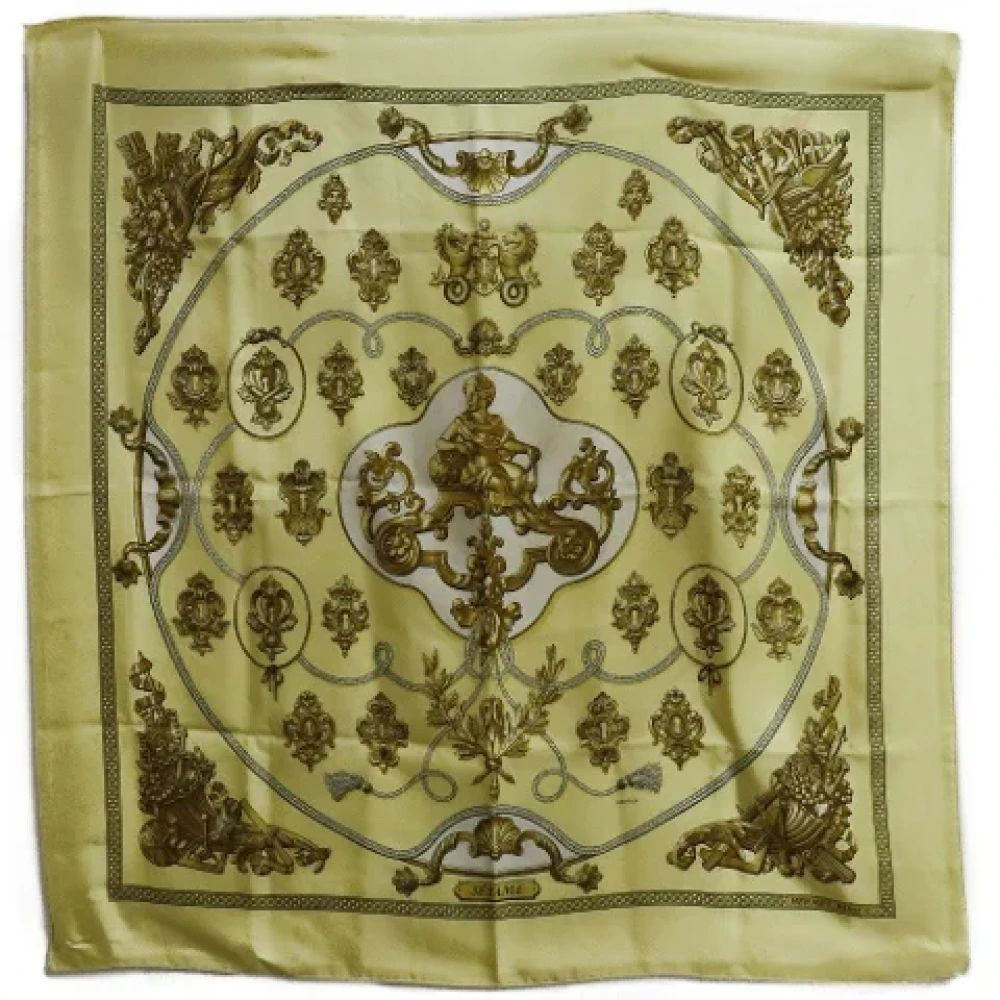 Hermès Vintage Pre-owned Silk scarves Yellow Dames