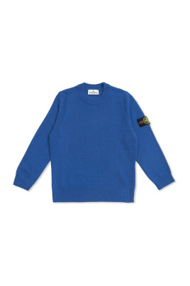 sweater-with-logo