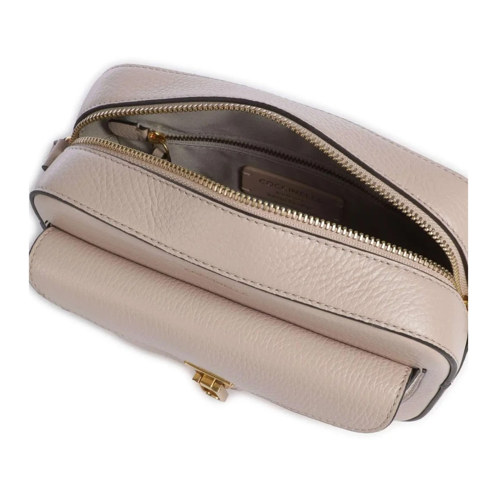 Coccinelle Leren Crossbody Tas met Iconische Sluiting Beige Dames