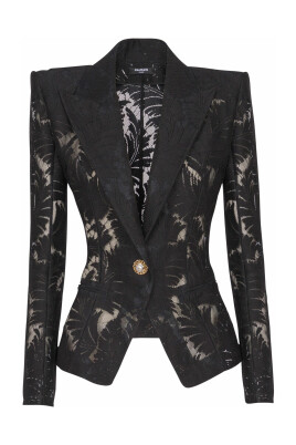 veste-1-bouton-ajustee-en-dentelle