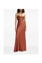 robe-marron-avec-details-sur-la-poitrine