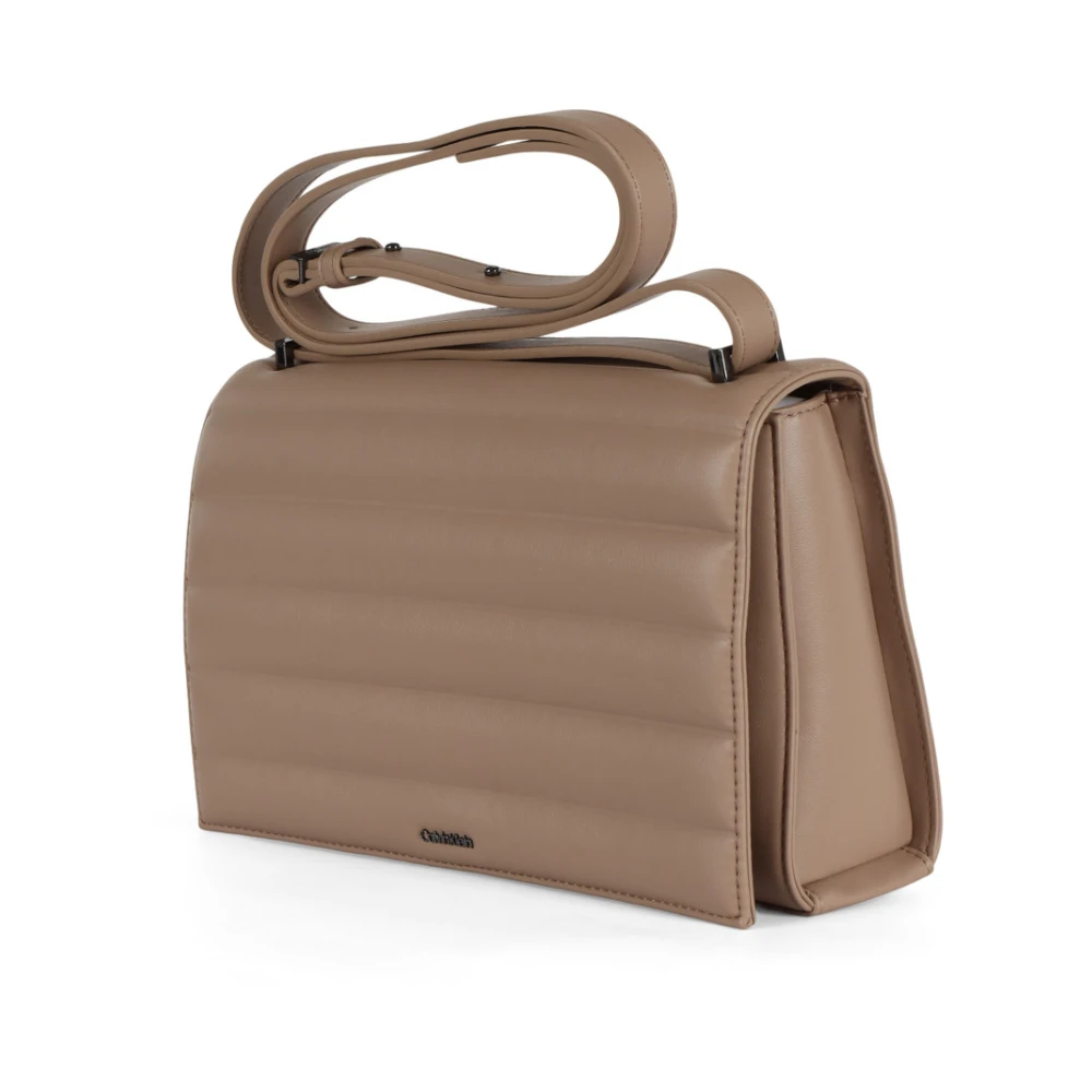 Calvin Klein Gewatteerde Schoudertas met Logoplaatje Beige Dames