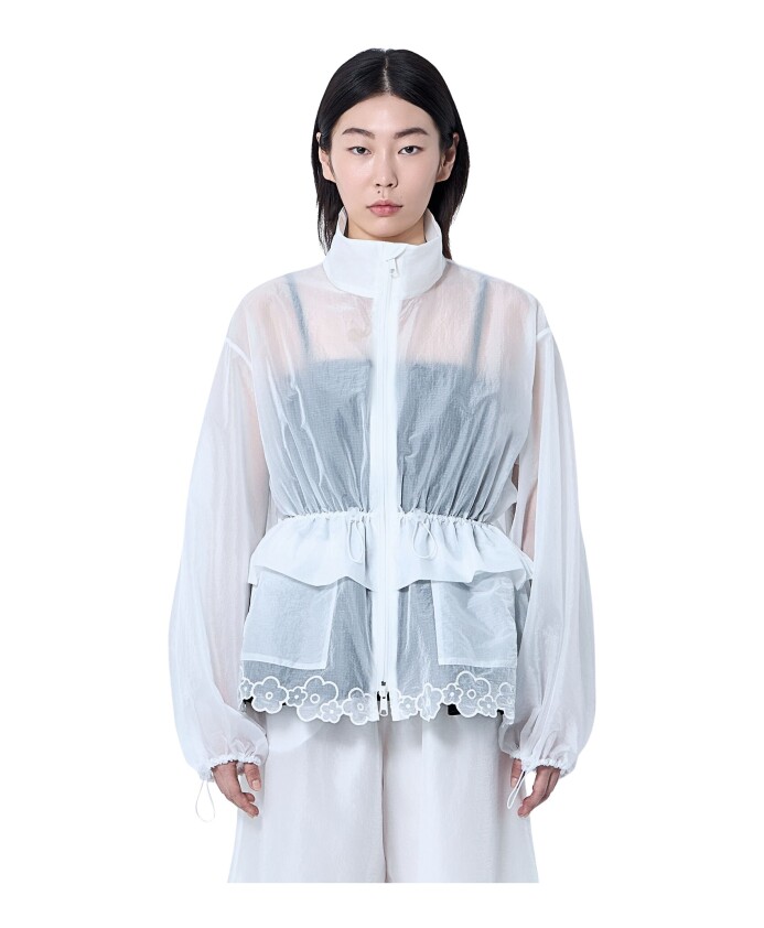 veste-a-cordon-avec-dentelle