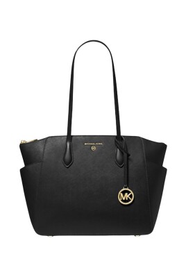 sacs-noirs-pour-des-tenues-elegantes