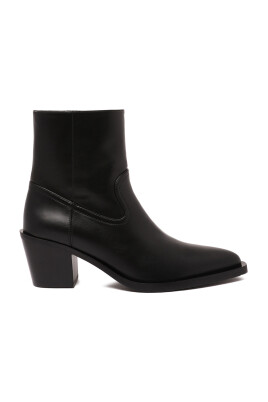 bottes-noires-pour-femmes