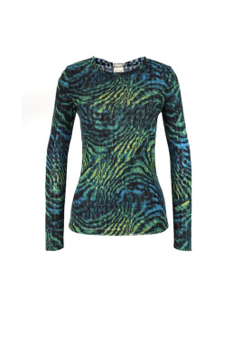 stylish-sweaters-for-every-occasion