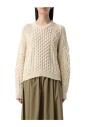 pull-beige-en-tricot-cable