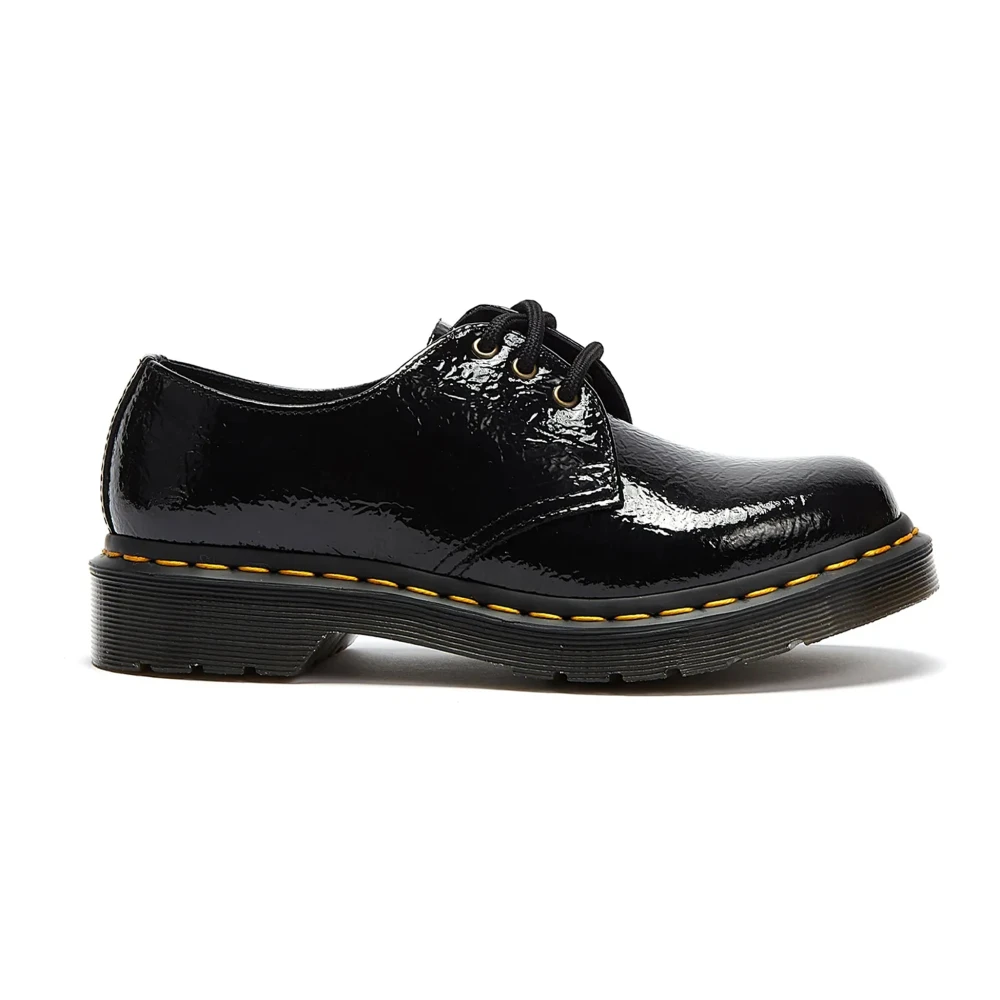 Scarpe Basse Nere in Distressed Patent Dr. Martens Stringate Miinto