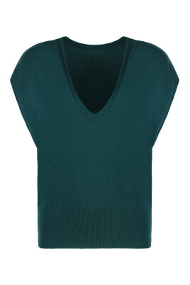 cashmere-ribbed-knit-vest