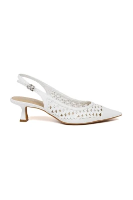 Amali Kitten Pump