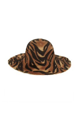 tiger-pattern-rabbit-fur-hat
