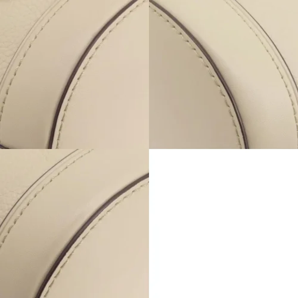 Michael Kors Pre-owned Leather handbags Beige Dames