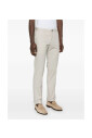pantalon-ajuste-gris-clair
