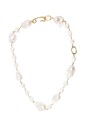 collier-orne-de-perles
