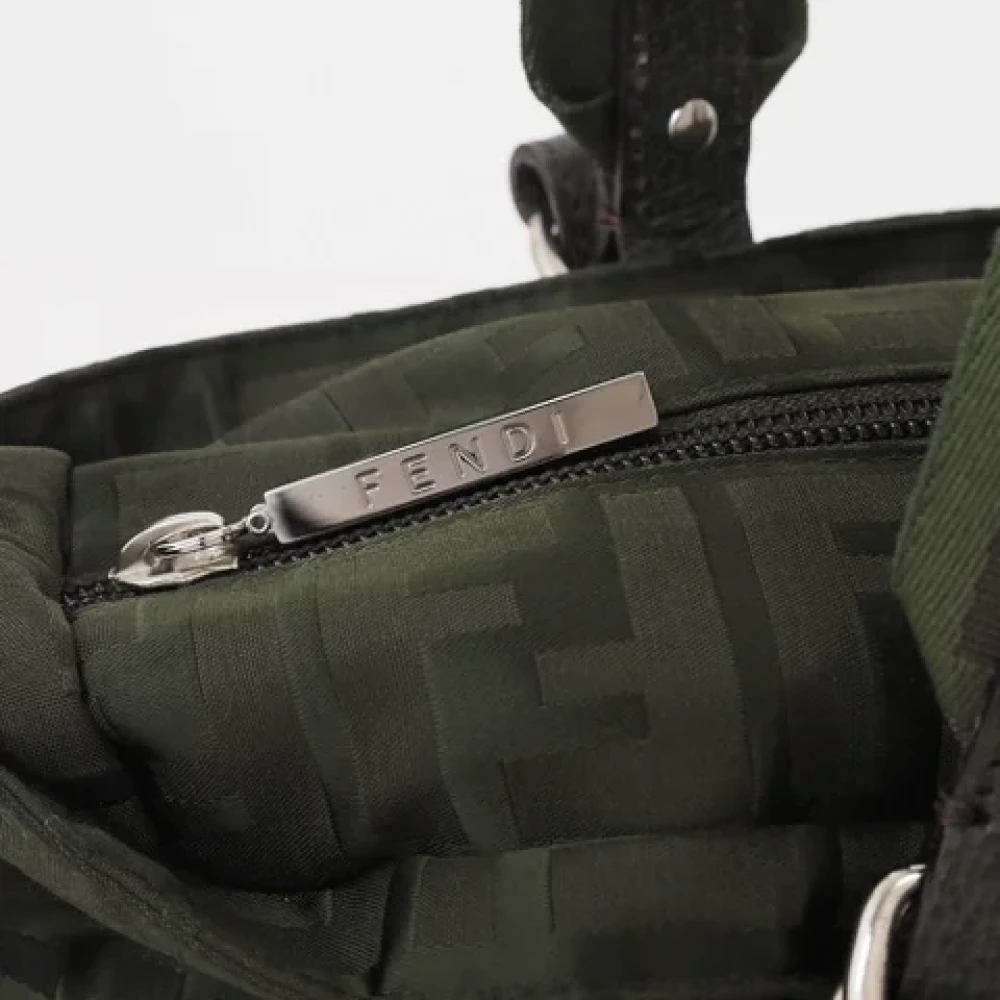 Fendi Vintage Pre-owned Canvas fendi-bags Green Dames