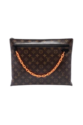 Pre-owned A4 Pochette