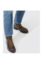 edmund-bottes-a-lacets