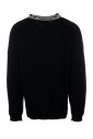 pull-en-maille-col-en-v