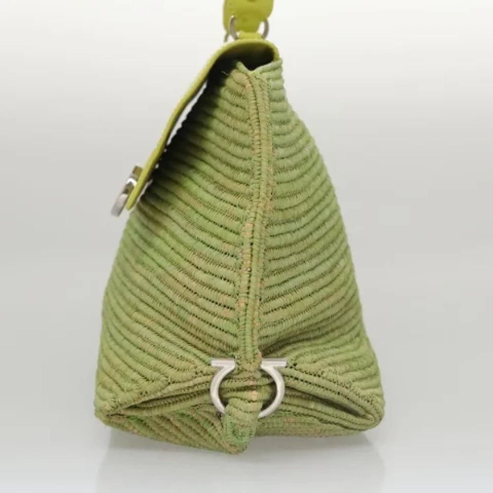 Salvatore Ferragamo Pre-owned Fabric handbags Green Dames