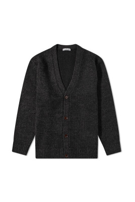cardigan-en-laine-douce-a-col-en-v