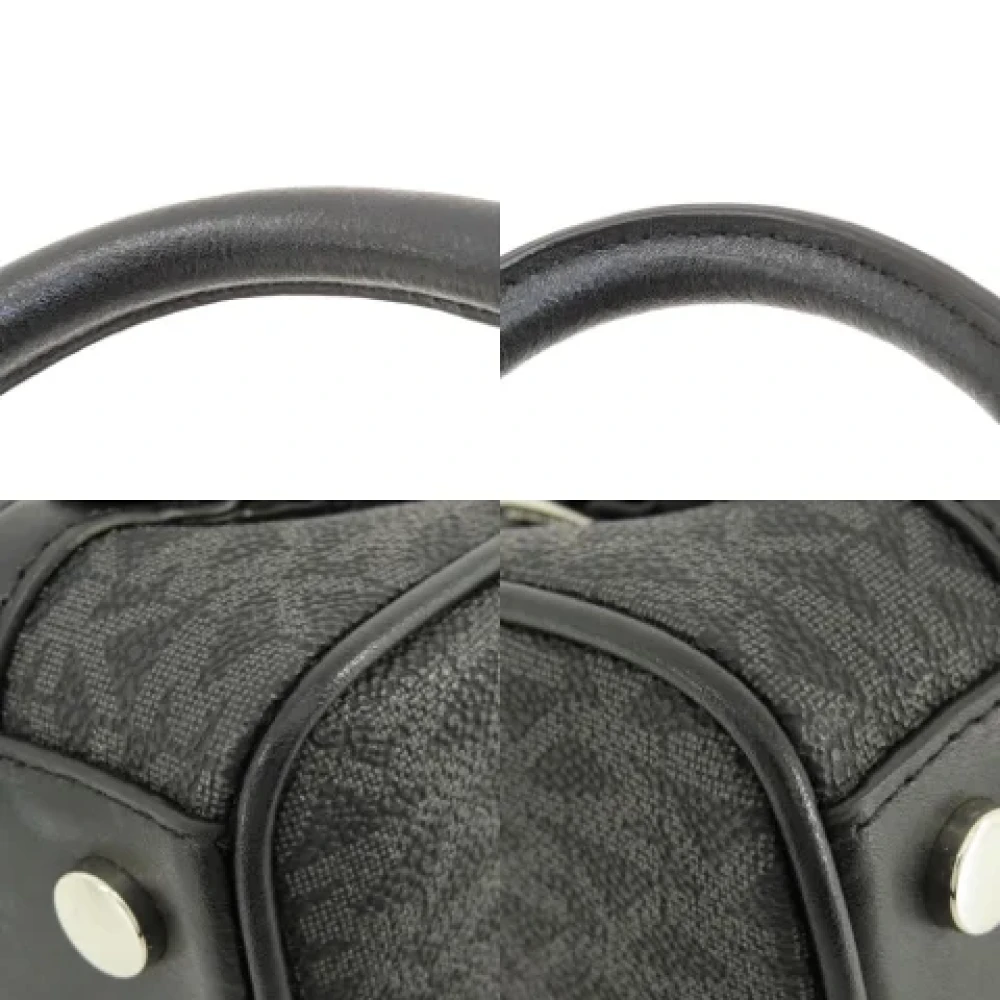 Michael Kors Pre-owned Fabric handbags Black Dames