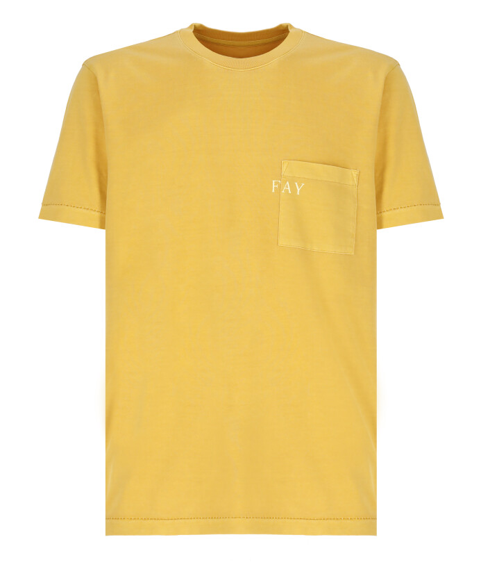 crewneck-t-shirt-with-pocket